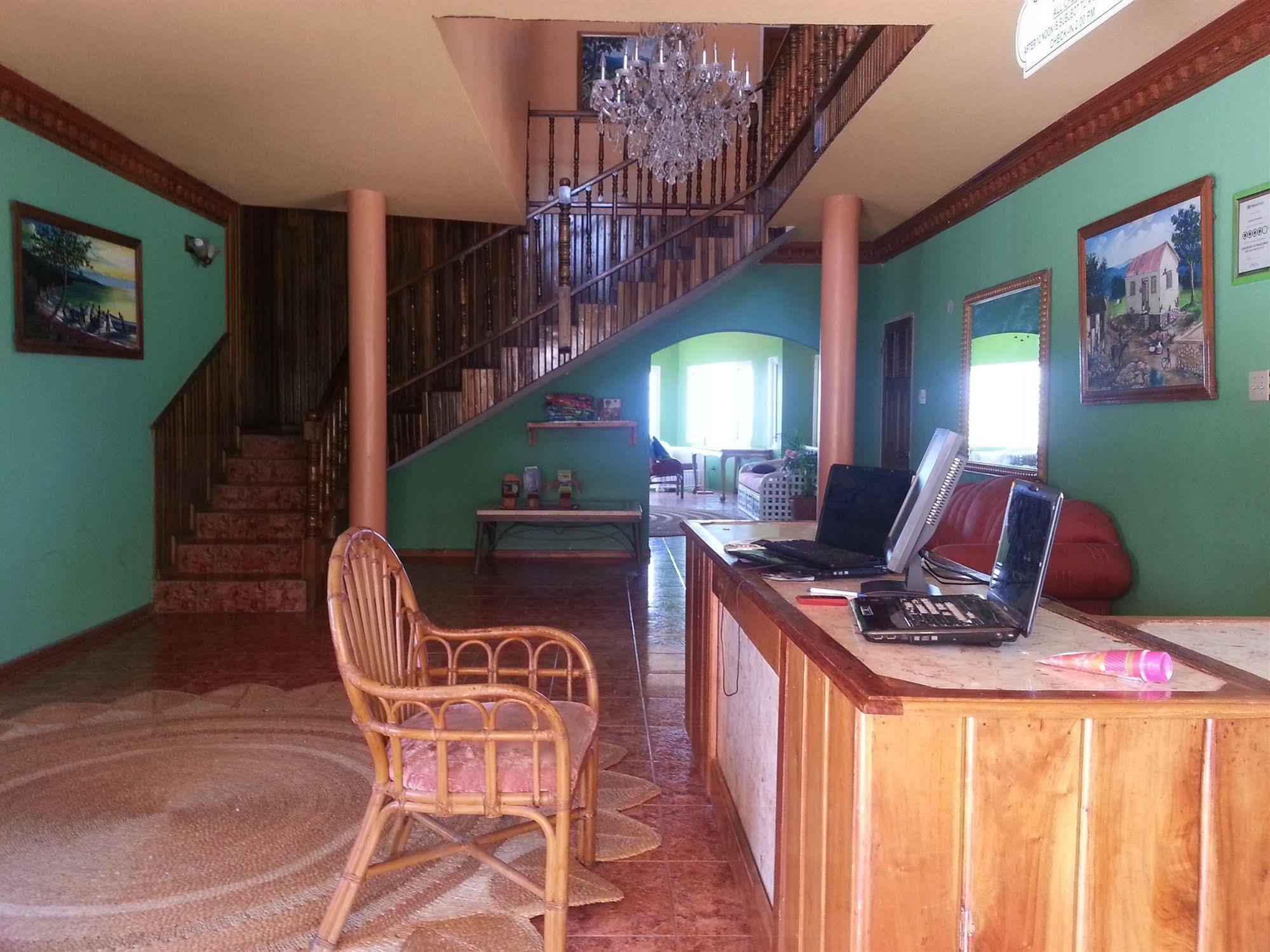 Emerald View Resort Villa Montego Bay Exterior photo