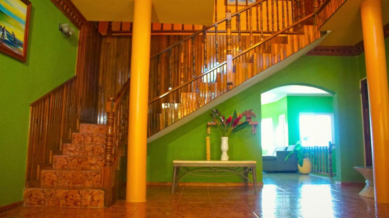 Emerald View Resort Villa Montego Bay Exterior photo